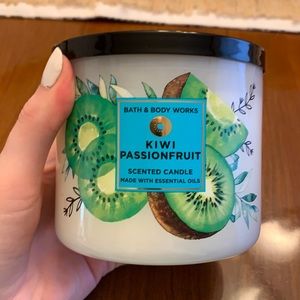 Kiwi passionfruit bath and body works candle